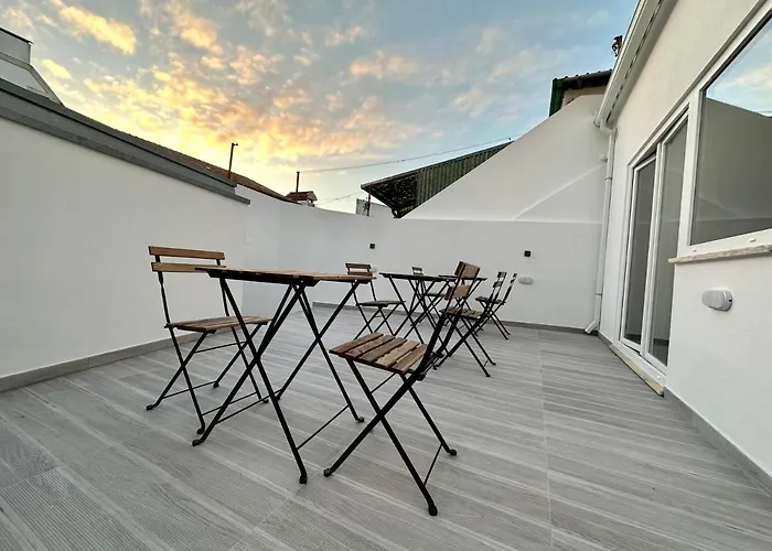 Dml בית הארחה אבאירו